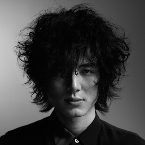 上课太硬女同桌帮我自慰
